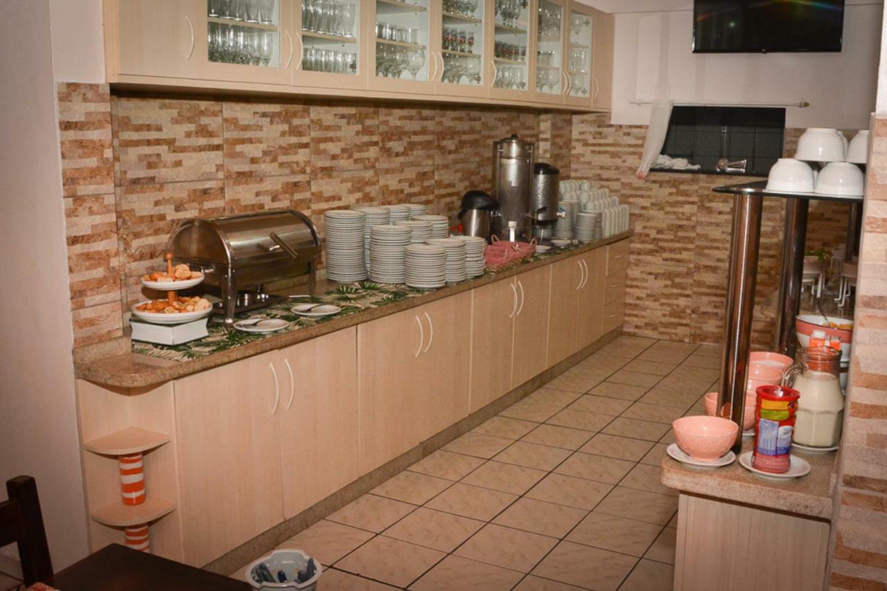 Rede Hs Hotelaria ฟลอเรียนอโปลิส ภายนอก รูปภาพ